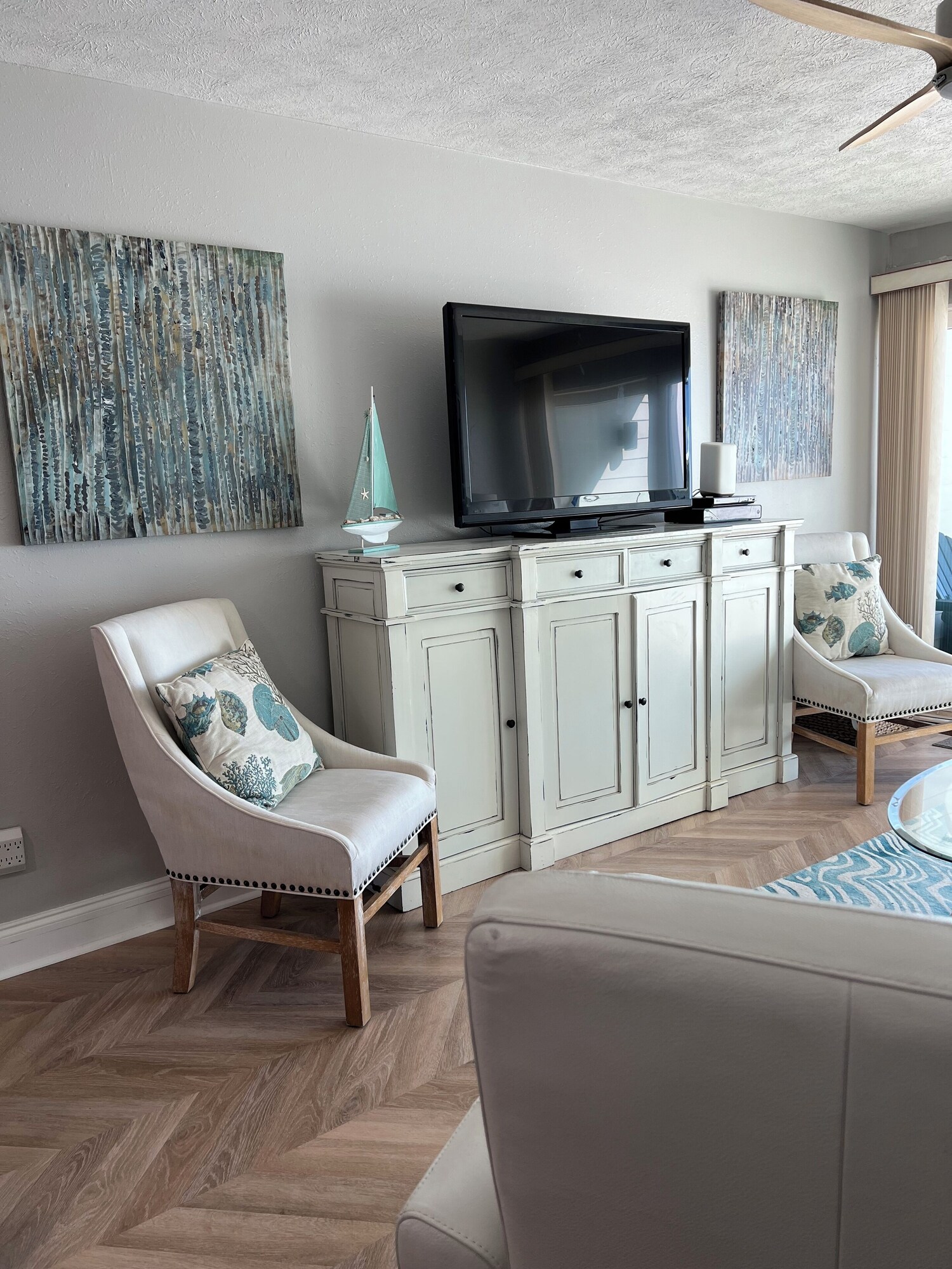 Pirates Cove 118 gallery photo 8