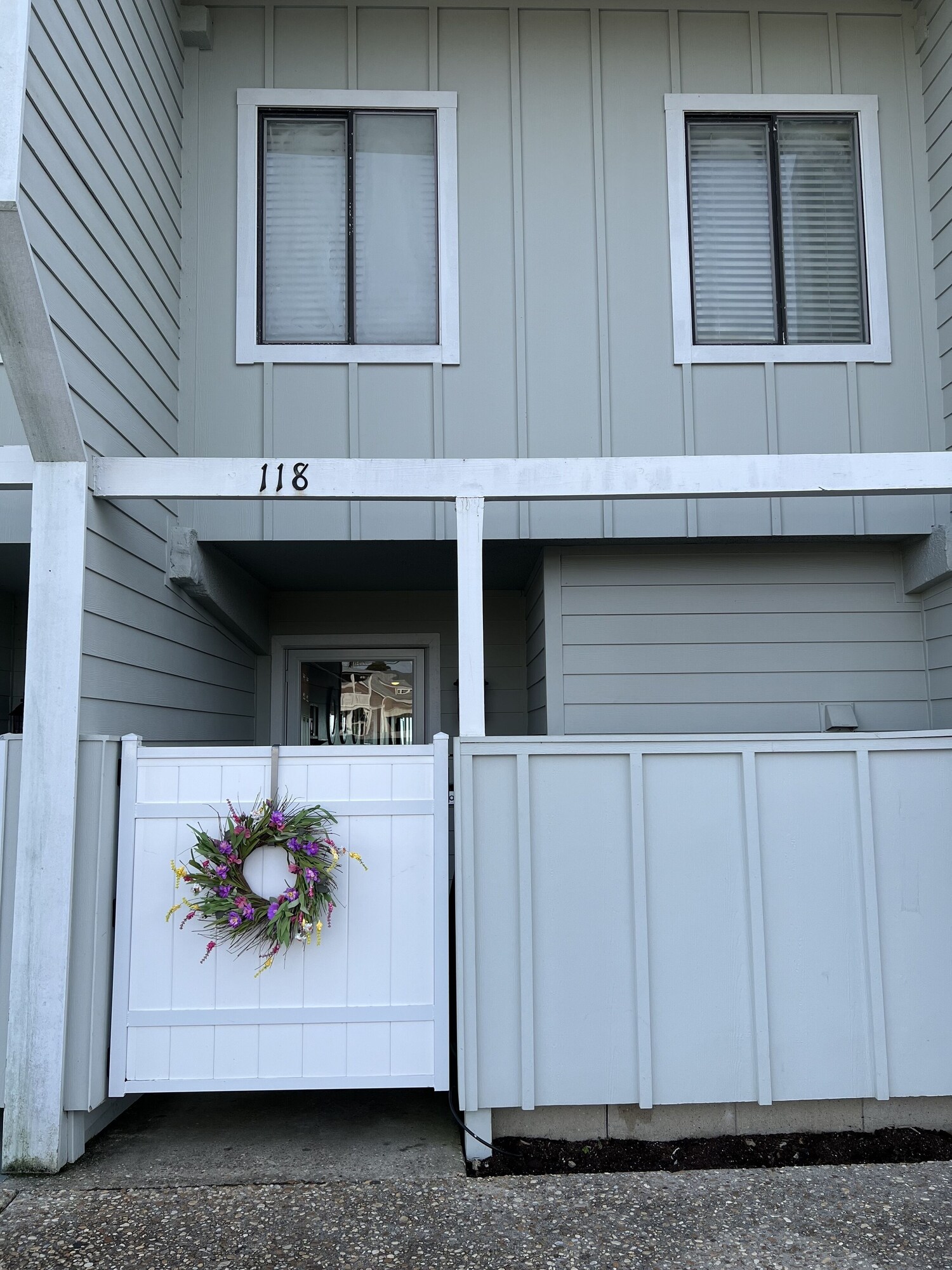 Pirates Cove 118 gallery photo 15