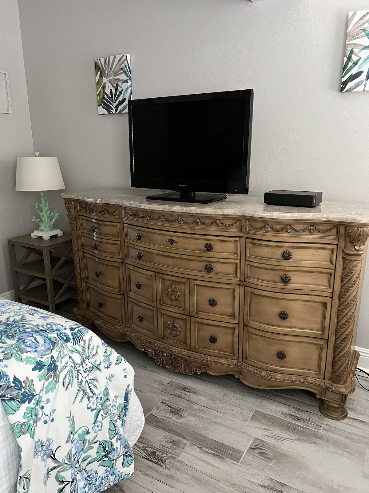 Pirates Cove 118 gallery photo 17