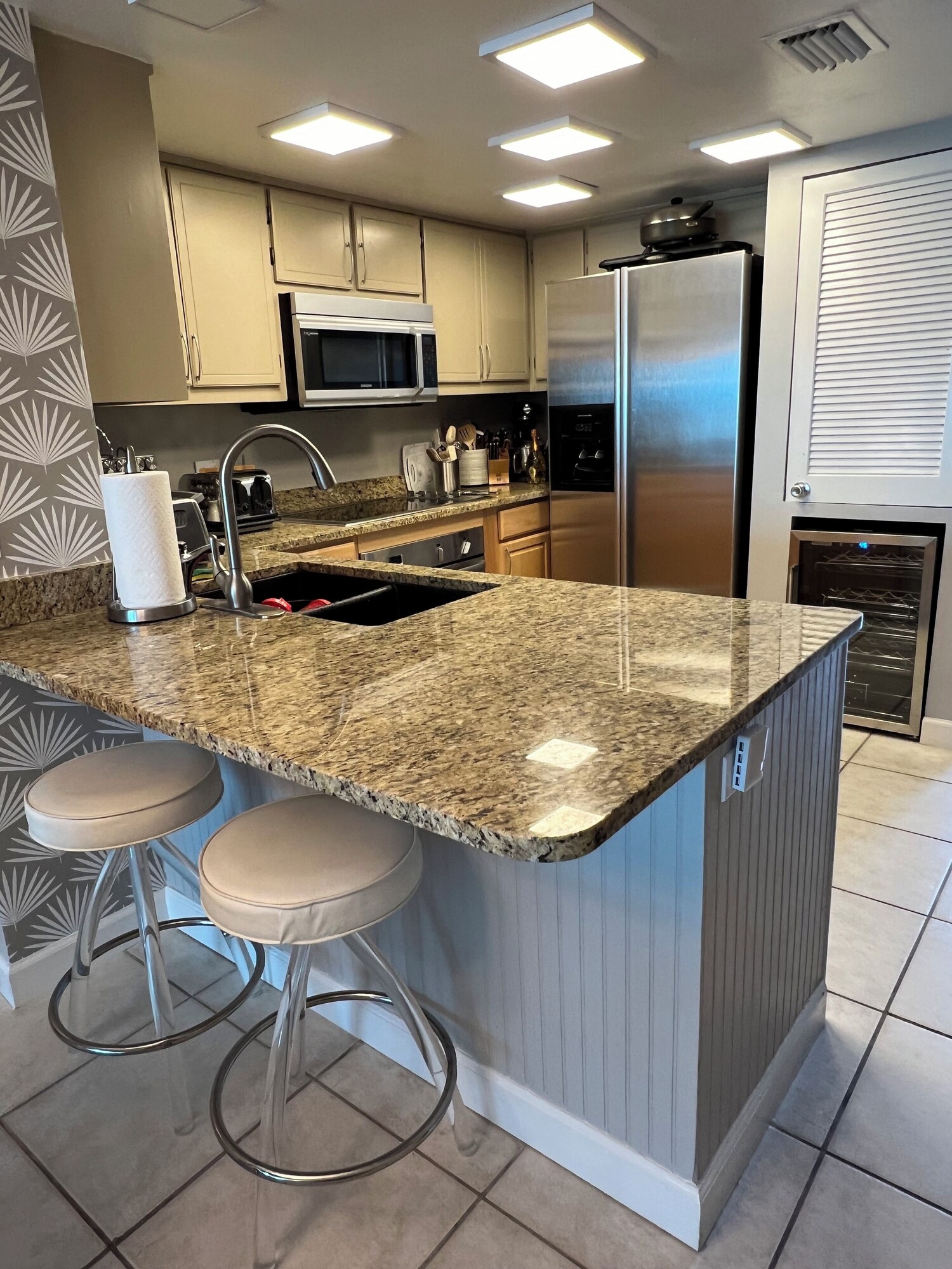 Pirates Cove 120 gallery photo 3